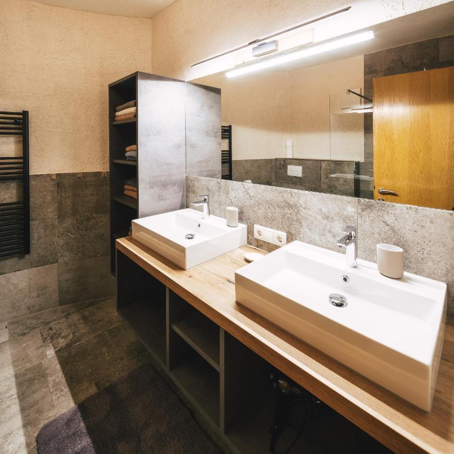 Camping Dreilaendereck Blockhuetten & Apartments Рид-им-Оберинталь Экстерьер фото