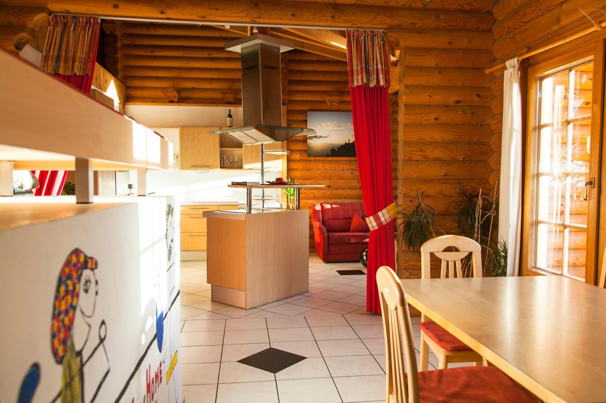 Camping Dreilaendereck Blockhuetten & Apartments Рид-им-Оберинталь Номер фото