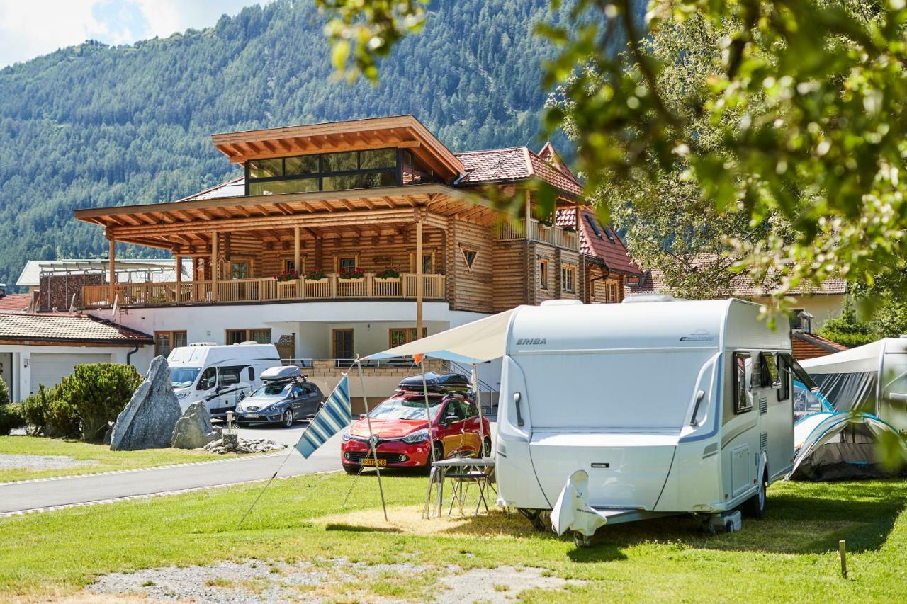 Camping Dreilaendereck Blockhuetten & Apartments Рид-им-Оберинталь Экстерьер фото