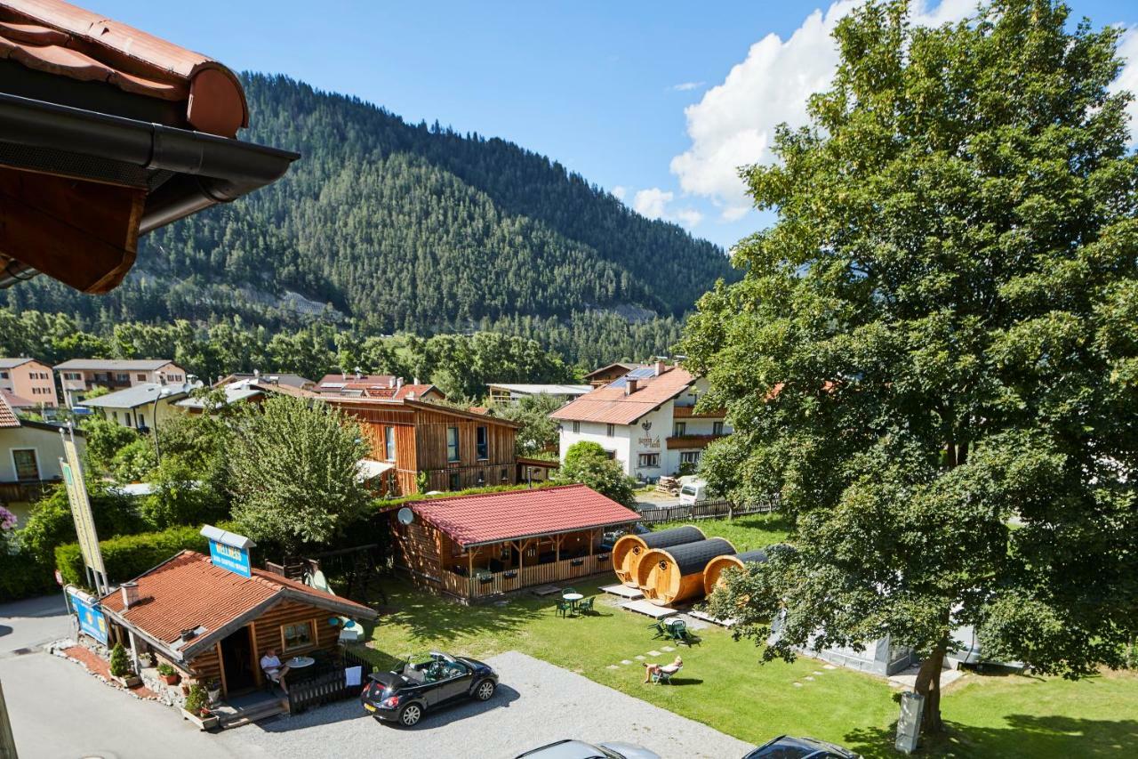 Camping Dreilaendereck Blockhuetten & Apartments Рид-им-Оберинталь Экстерьер фото